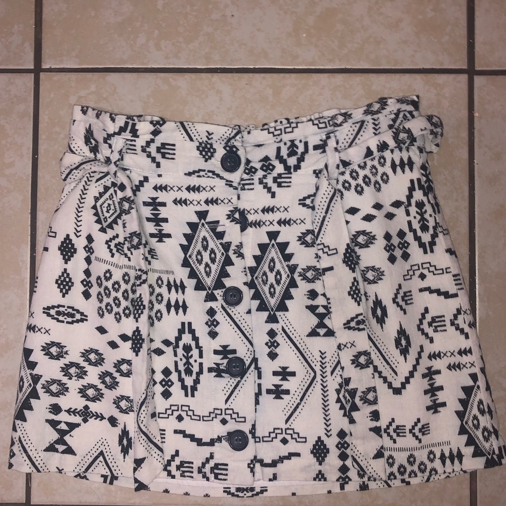Girls’ forever 21 skirt